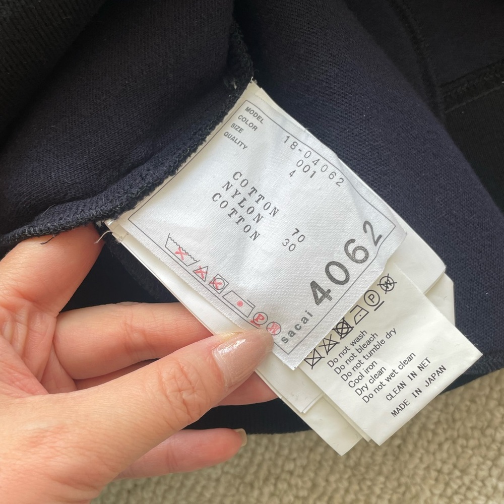 Sacai Black Sweatshirt – Size 4, Lace Tie Back Detail - Picture 4 of 6